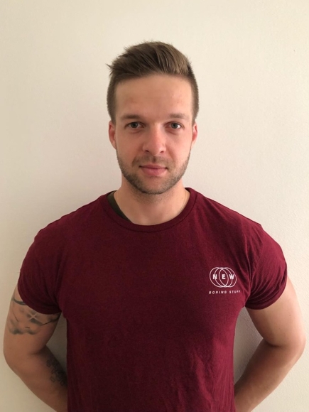 Tomáš Jirásek - Fitness Podbaba Osobní trenér Tomáš Jirásek - Fitness Podbaba